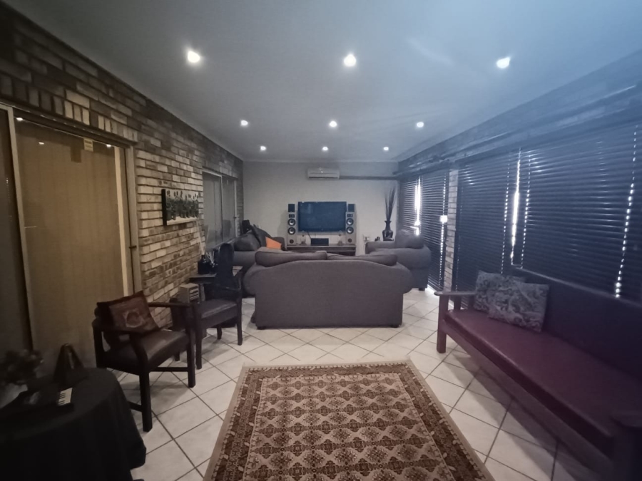 4 Bedroom Property for Sale in Cashan North West